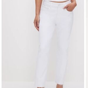 Good American Good Legs Cropped Chewed Hem